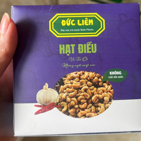 Hạt điều vị tỏi ớt hộp lễ 100gr